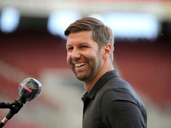 Hitzlsperger: "VfB hat mit Abstieg nichts zu tun" Hitzlsperger: "VfB hat mit Abstieg nichts zu tun"
