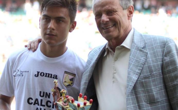 Palermo-Präsident Maurizio Zamparini mit einem seiner Spieler. Foto: Lannino