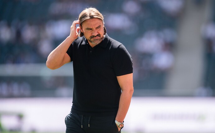 War nach dem Tor zum 3:1 gegen die TSG 1899 Hoffenheim kurz verschwunden: Gladbachs Trainer Daniel Farke.