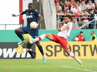 Kölns Anthony Modeste (l) steht vor einem Wechsel zum BVB. Kölns Anthony Modeste (l) steht vor einem Wechsel zum BVB.