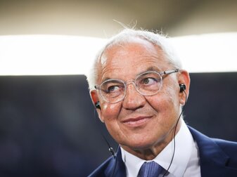 Beobachtet die Entwicklung des HSV skeptisch: Felix Magath. Beobachtet die Entwicklung des HSV skeptisch: Felix Magath.