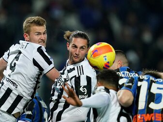 Adrien Rabiot im Einsatz für Juventus Turin. Adrien Rabiot im Einsatz für Juventus Turin.