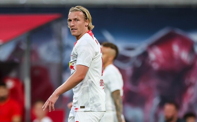 Leipzigs Mittelfeldspieler Emil Forsberg freut sich über die Rückkehr von Stürmer Timo Werner.