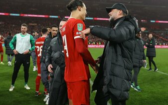 Foto: Ligacup-Finale: Liverpool, Klopp und der Hightower