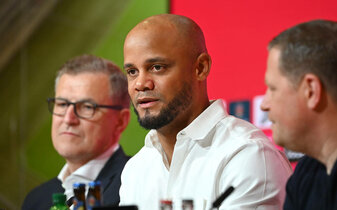 Foto: Kompany da: Das waren die U40-Trainer des FC Bayern