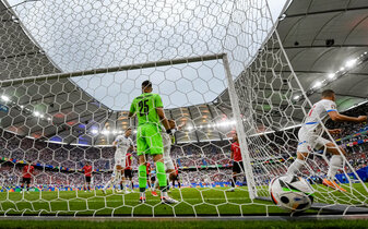 Foto: Schick auf den Spuren von Monsieur Le Platini