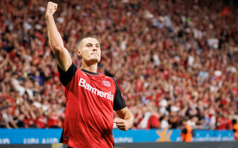 Foto: Sieg im Elfmeterschießen: Bayer schlägt VfB im Supercup