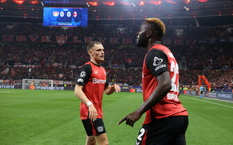 Foto: Bayer 04 gegen AC Milan 1:0 – und mit Klub-Rekord