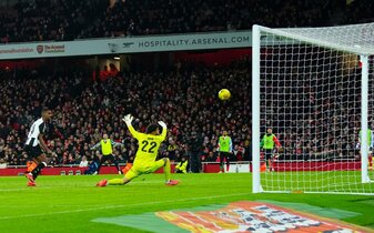 Foto: 50. Tor: Nur Haaland und Salah seit 2022 besser als Ex-BVB-Profi Isak