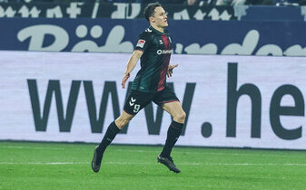 Foto: 4 Tore gegen Schalke schaffte vor Martijn Kaars nur Einer…