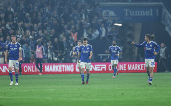 Foto: Schalke – Hamburger SV 2:2: Lässt der HSV den direkten Aufstieg liegen?