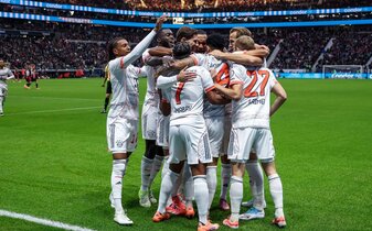 Foto: Frankfurt vs. Bayern 0:2: Nur 15 Sekunden…