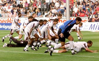 Foto: Tabellenführer: Eintracht Frankfurt – You‘ ll never wait alone!