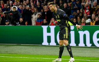 Foto: Fußballstar Cristiano Ronaldo wird 40: Seine Weltrekorde, seine Sprüche