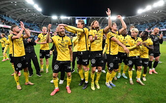 Mjällby AIF feiert ausgelassen