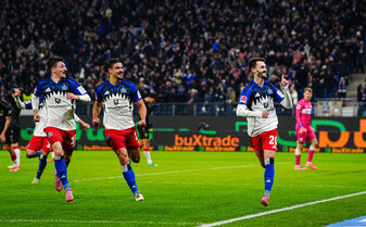 Foto: Was für eine Schlusskonferenz! HSV vs. VfB 2:1, Vieira lässt Volkspark ausrasten
