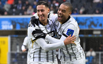 Younes Ebnoutalib Younes Ebnoutalib