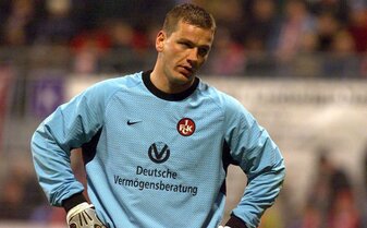 Foto: Lautern-Idol tot - UEFA-Cup-Halbfinale 2001