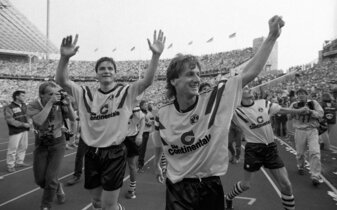 Foto: Weltmeister und BVB-Idol Frank Mill tot – Seine Rekorde