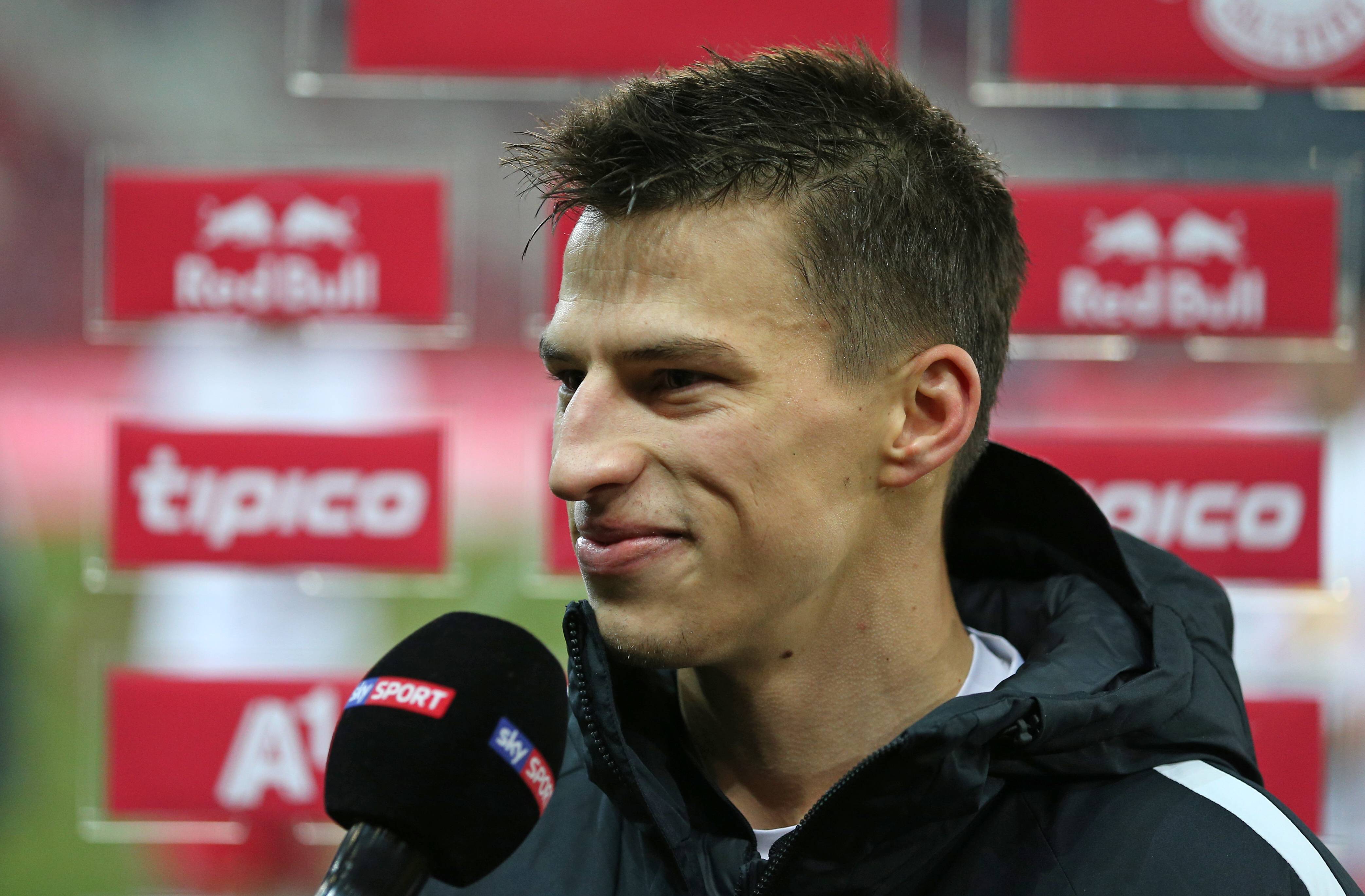 ladbachs Außenverteidiger Stefan Lainer nach dem 3:0 in Hoffenheim angesprochen auf seine Spielmacherqualitäten.