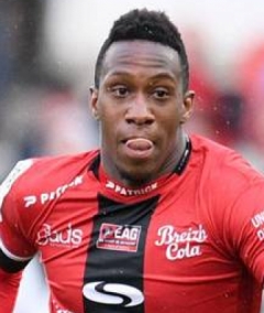 Foto von Yeni N'Gbakoto (Yeni Atito N'Gbakoto)