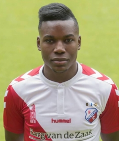 Foto von Louis Nganioni