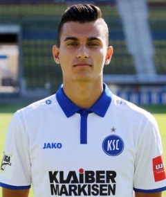 Foto von Valentino Vujinovic