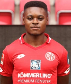 Foto von Ridle Baku (Ridle Bote Baku)