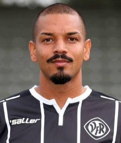 Foto von Royal Dominique Fennell