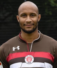 Foto von Christopher Avevor