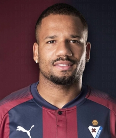 Foto von Bebé (Tiago Manuel Dias Correia)