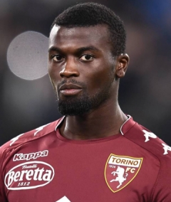 Foto von M'Baye Babacar Niang