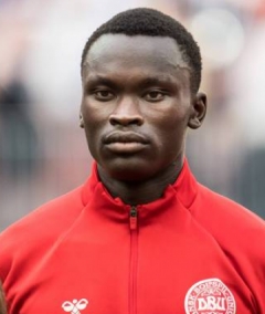 Foto von Pione Sisto (Pione Sisto Ifolo Emirmija)