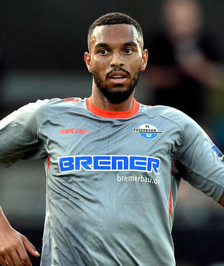 Foto von Jesse Tugbenyo (Jesse Edem Tugbenyo)