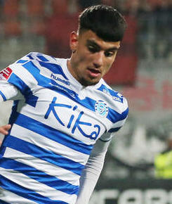 Foto von Başar Önal (Basar Onal)