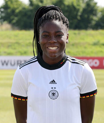 Foto von Etonam-Nicole Anyomi (Nicole Anyomi)