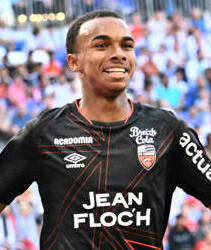 Foto von Eli Kroupi (Eli Junior Kroupi)