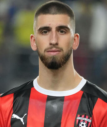 Profilbild: Adrian Zeljkovic 