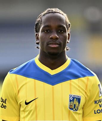 Foto von Adedire Mebude (Adedire Emmanuel Awokoya-Mebude)