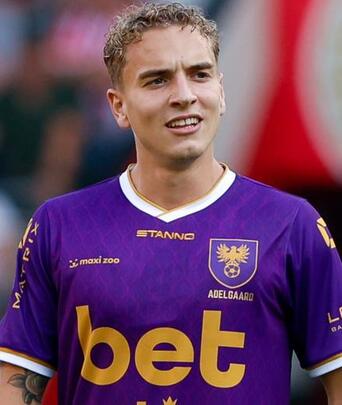 Profilbild: Aske Adelgaard