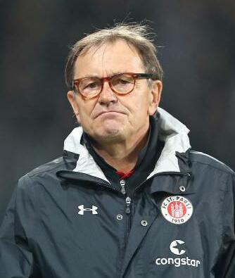 Profilbild: Ewald Lienen
