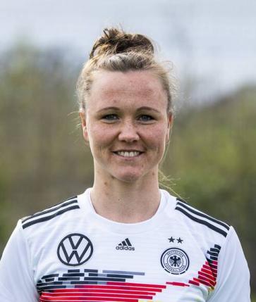 Profilbild: Marina Hegering