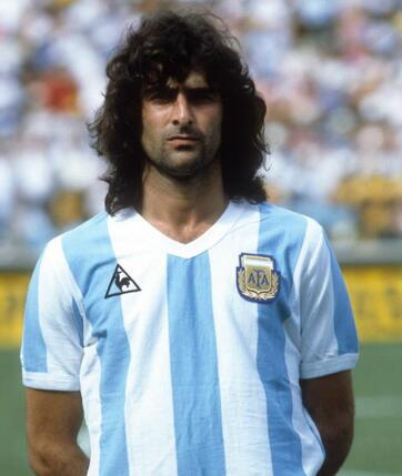 Foto von Mario Kempes (Mario Alberto Kempes Chiodi)