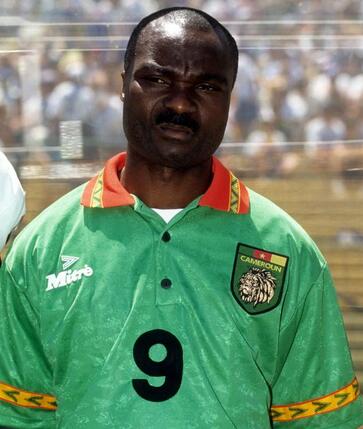 Foto von Roger Milla (Albert Roger Mooh Milla)