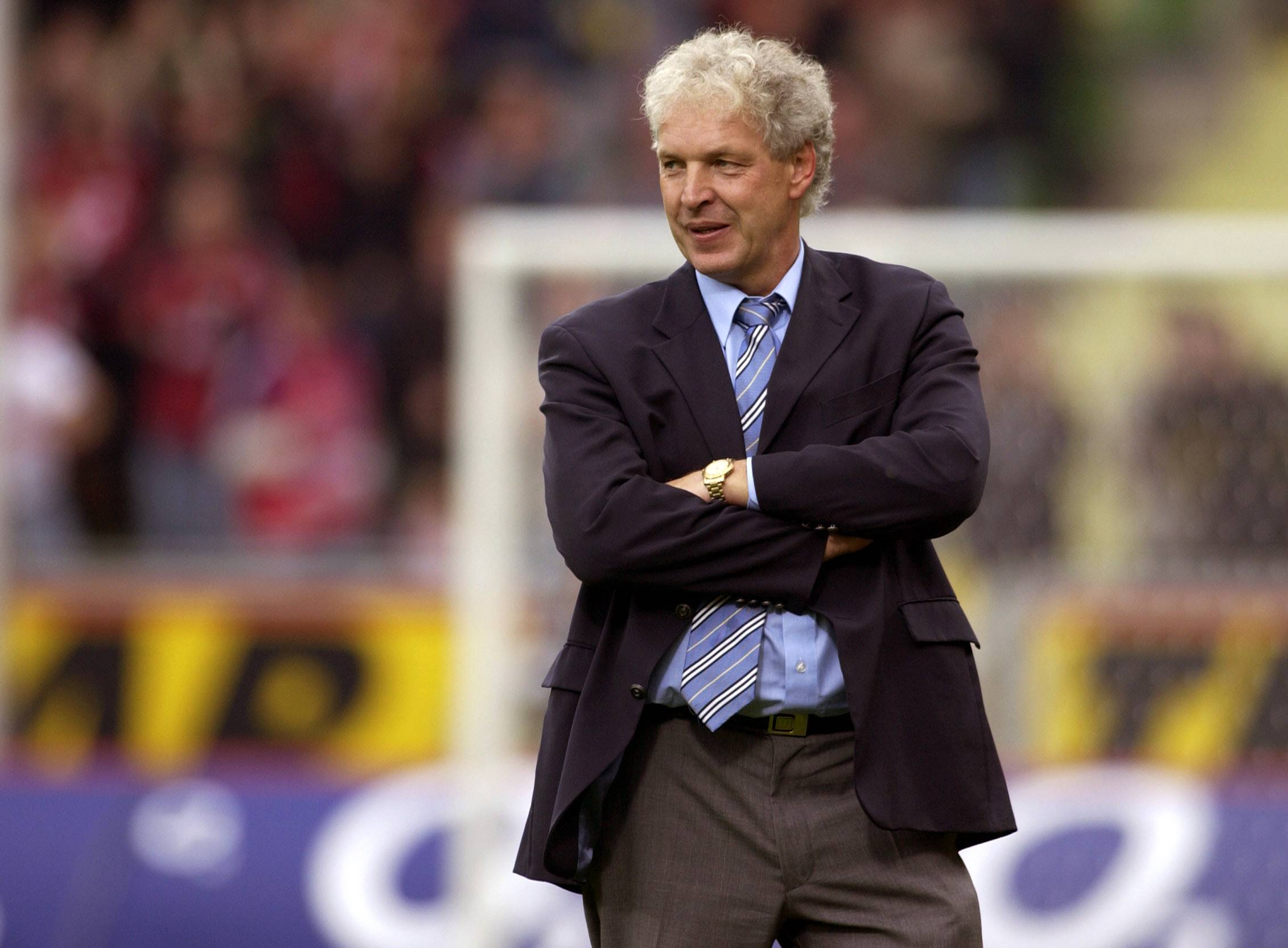 Klaus Toppmöller angesichts der Verletzungsprobleme in Leverkusen