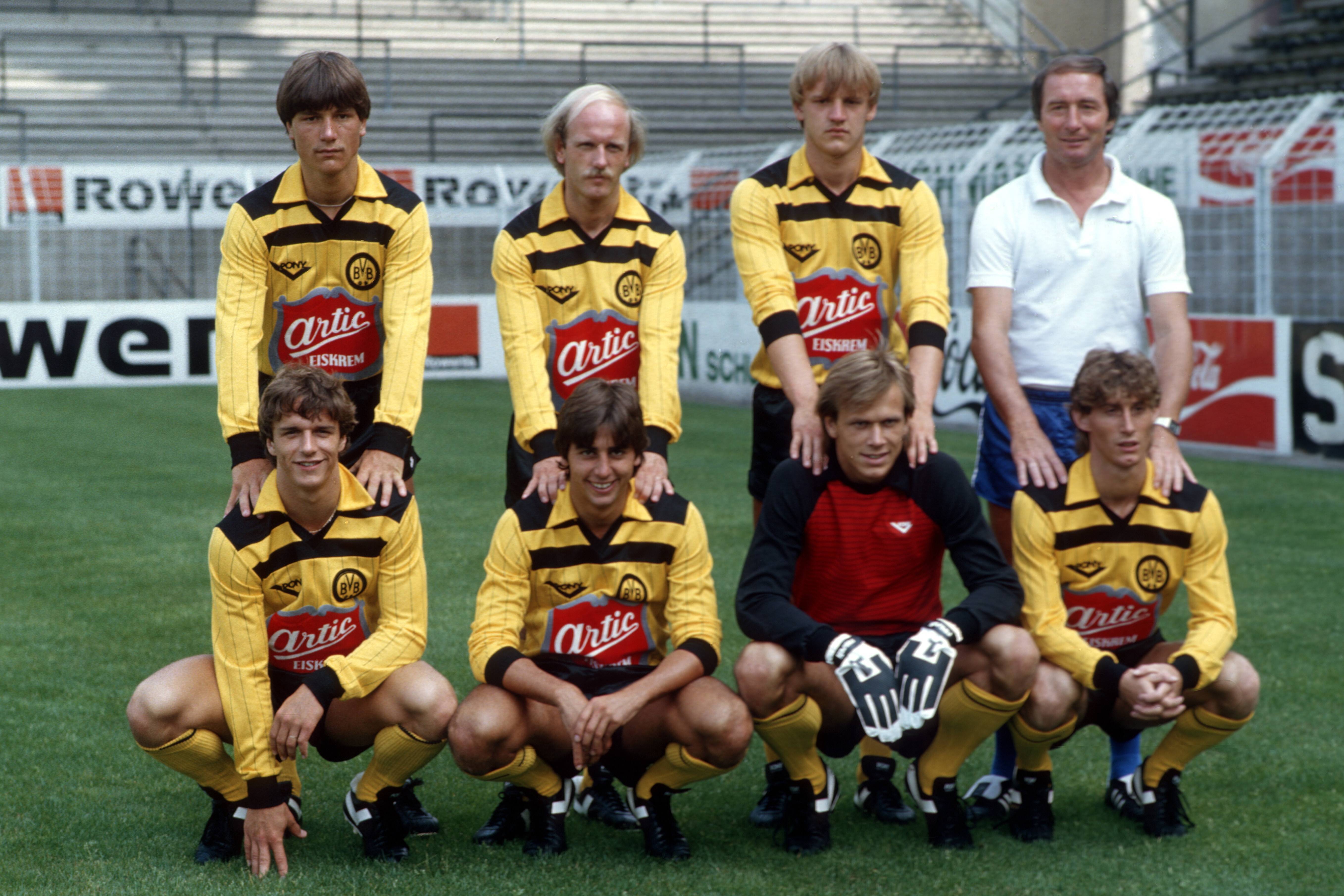 BVB-Stürmerstar Siegfried Reich ist sauer...