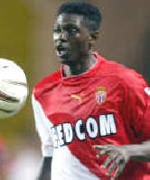 Der spielentscheidende Stürmer der Partie: Sheyi Emmanuel Adebayor