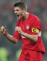 In der Form seines Lebens: Steven Gerrard brachte Liverpool mit drei Treffern wieder dick ins Geschäft