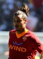 Drei Treffer durch die Nr. 9 der Roma: Pablo Osvaldo